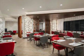 Ramada Encore hotel - restaurant