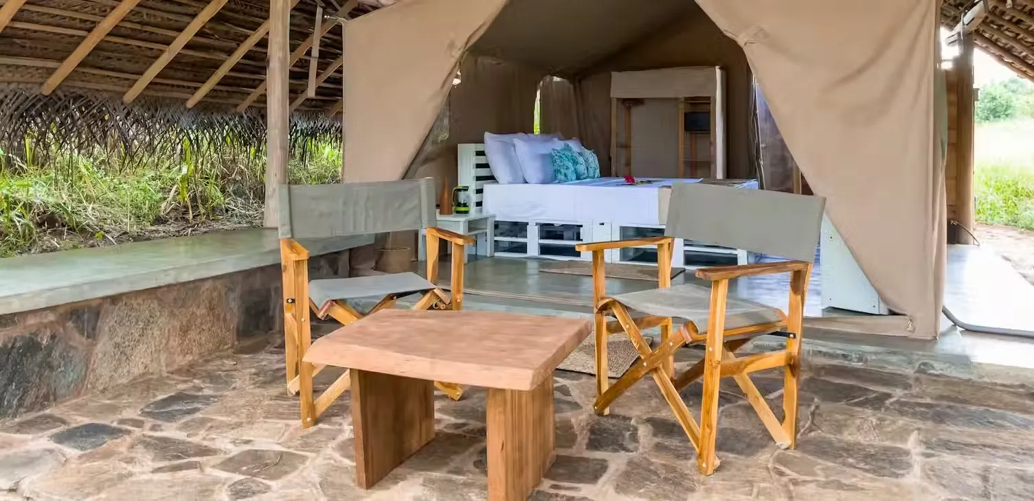 Wild Glamping (Gal Oya)