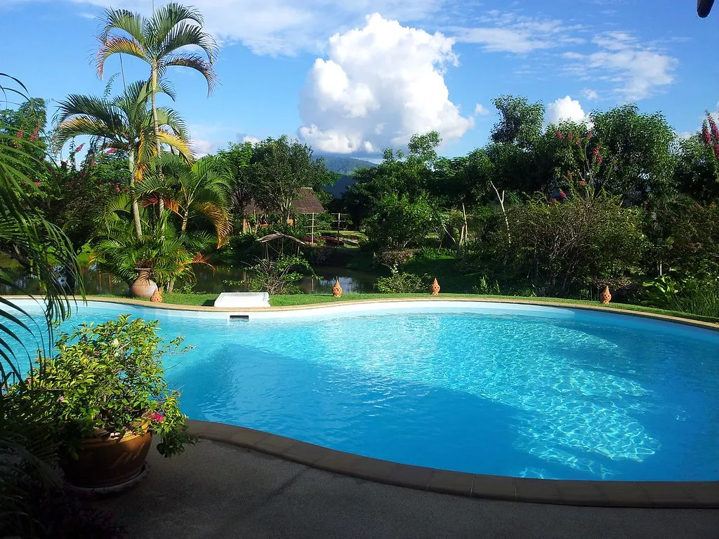 AndOlives-Thailand-Thaton-Maekok-River-Village-pool