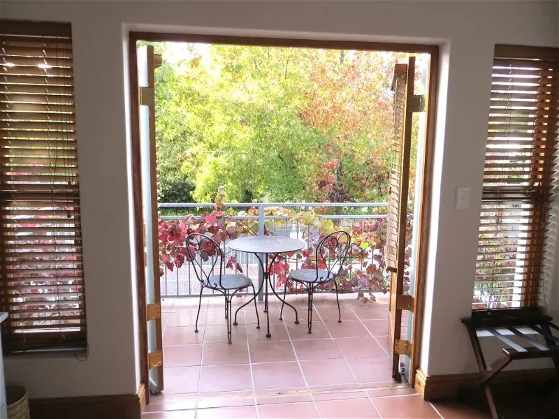 &Olives Travel-Zuid-Afrika-Stellenbosch-Penelope-s Guesthouse-balkon