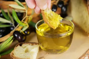extra vergine-olijfolie made in puglia - salento-italie