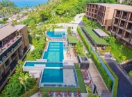 AndOlives-Thailand-Phuket-Sunsuri-pool2