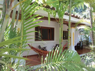 AndOlives-Costa Rica-Samara-villas-kalimba-bungalow