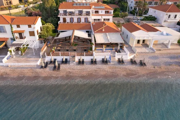 Potokaki Beachfront Hotel.