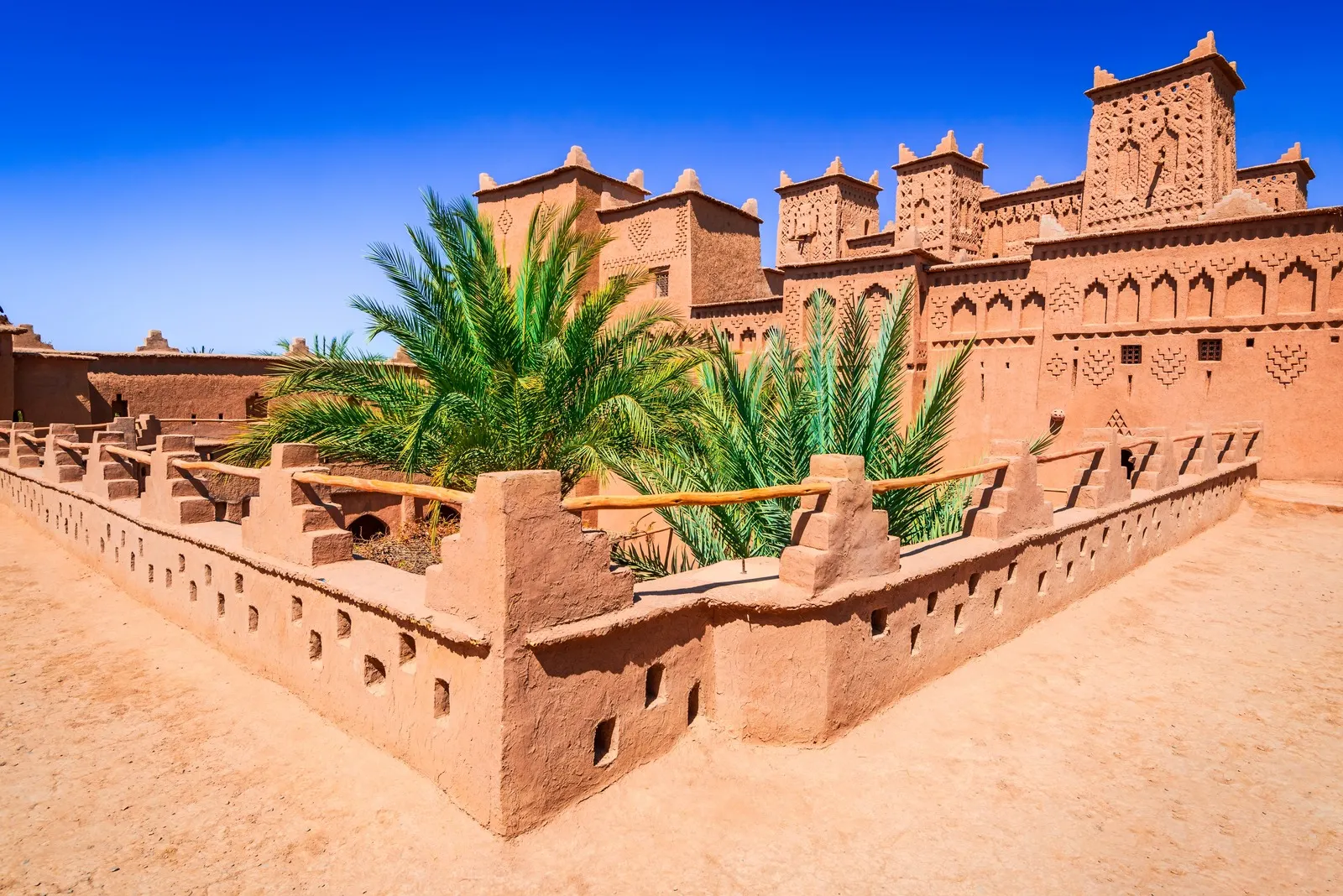 &Olives_Morocco_Skoura, Morocco. Kasbah Amridil, ancient citadel in High Atlas mountains