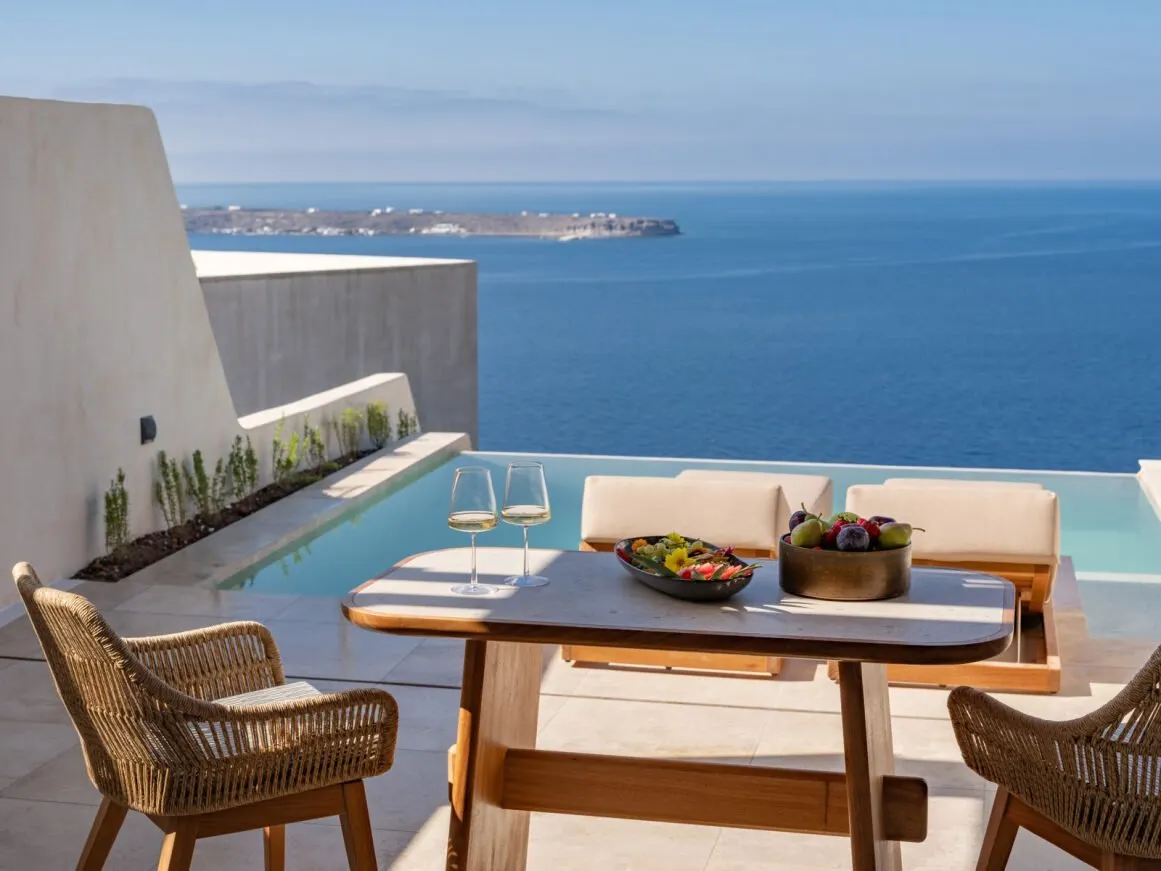 Santo Mine Oia Suites