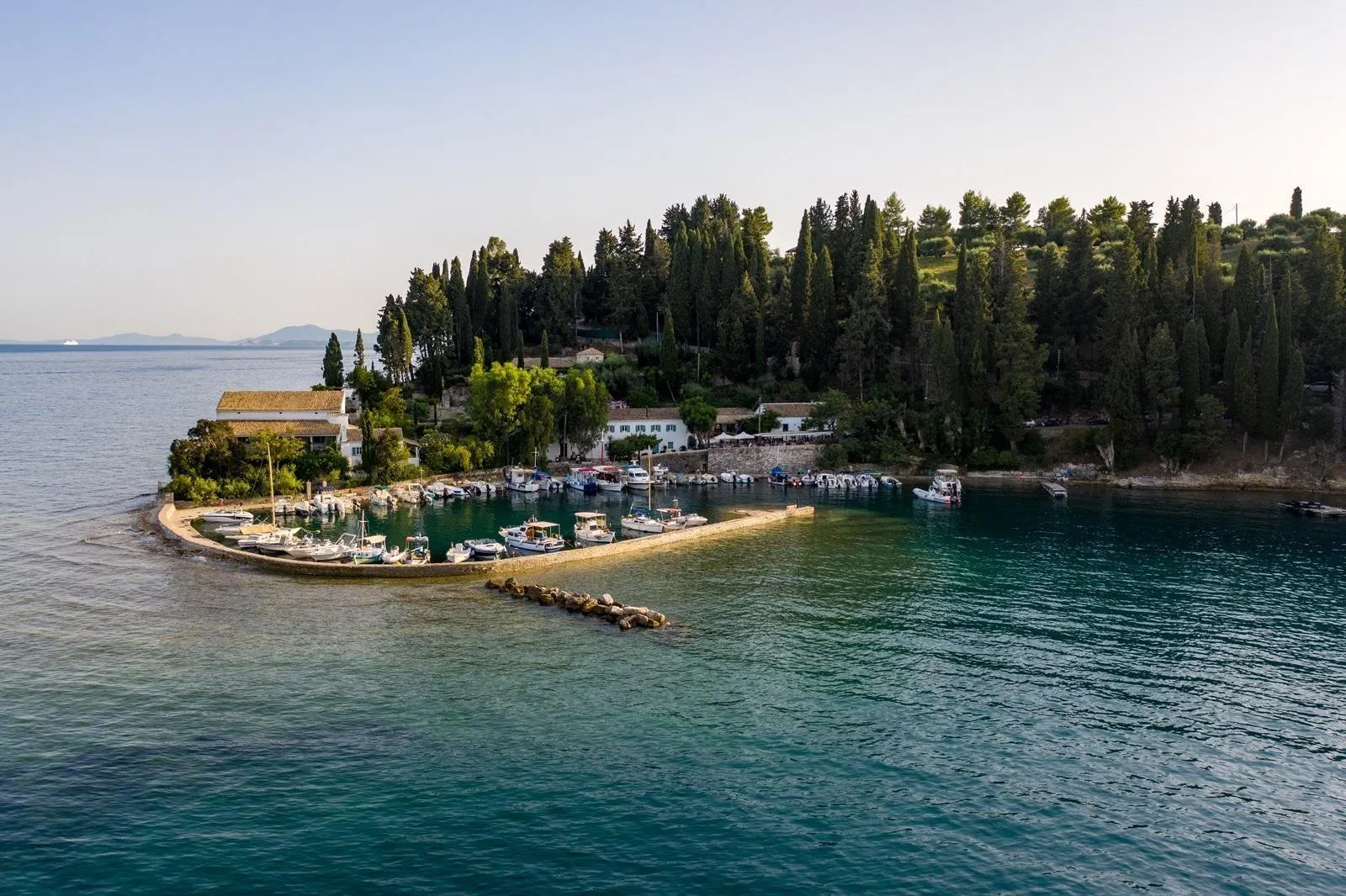 Fly-drive Kleurrijk Corfu - Island of Colours