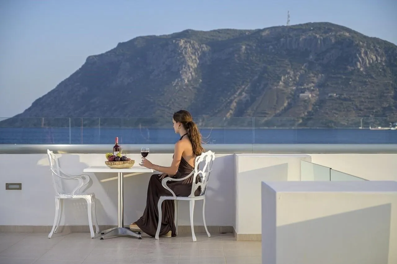 Royal Bay Suites - dakterras