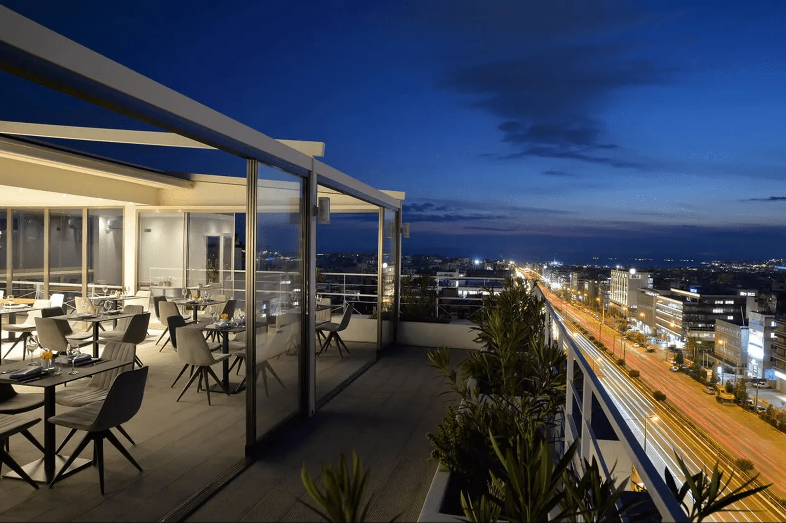 Athenaeum Smart Hotel