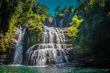 &Olives Costa Rica Nauyaca watervallen Uvita
