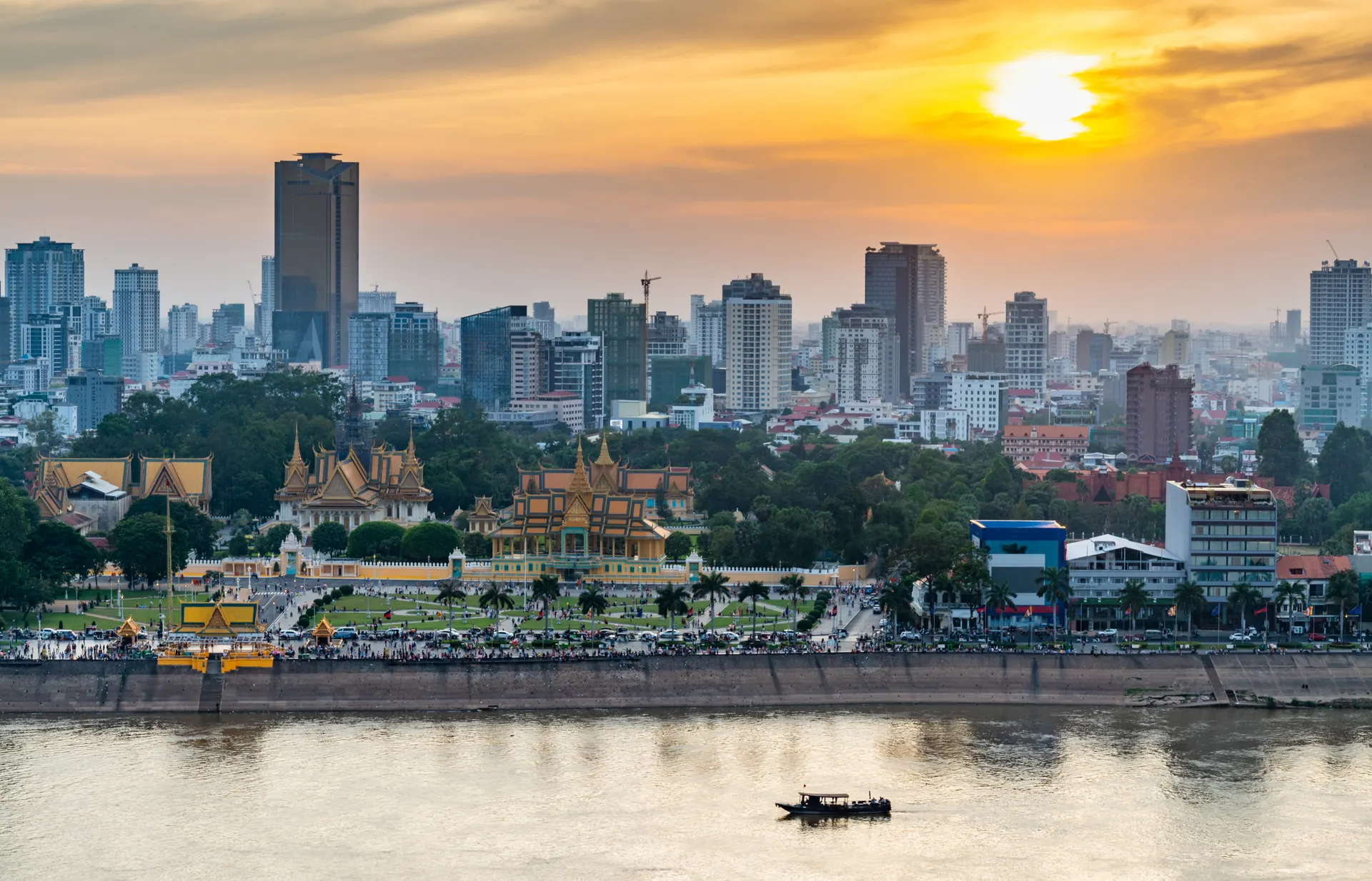 &Olives-Cambodia-Phnom Penh-City 