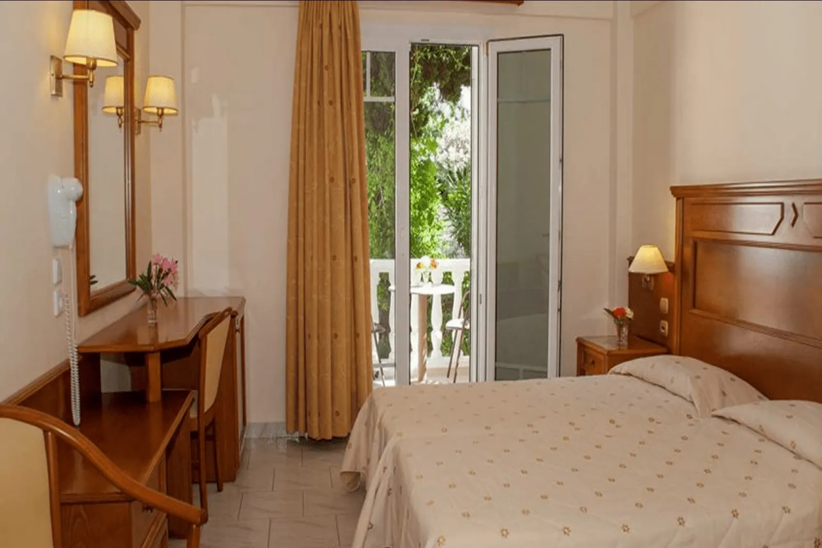 Garden view room