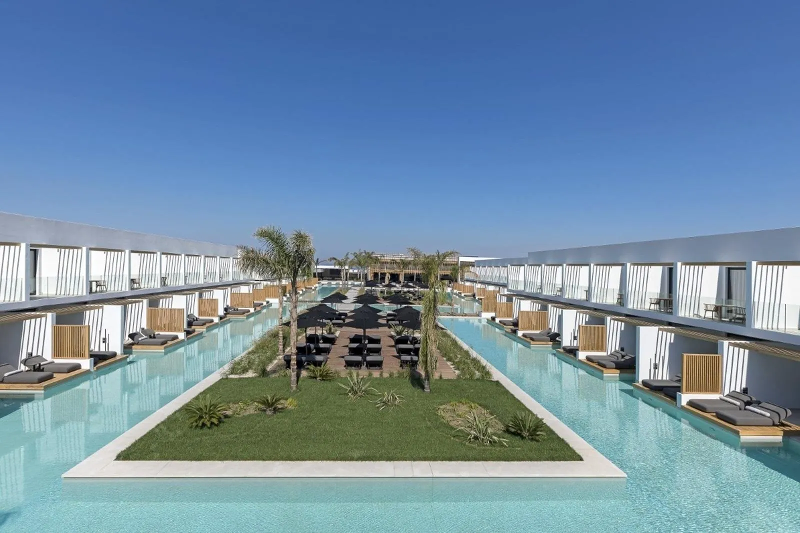 Hotel D'Andrea Lagoon Suites - zwembad