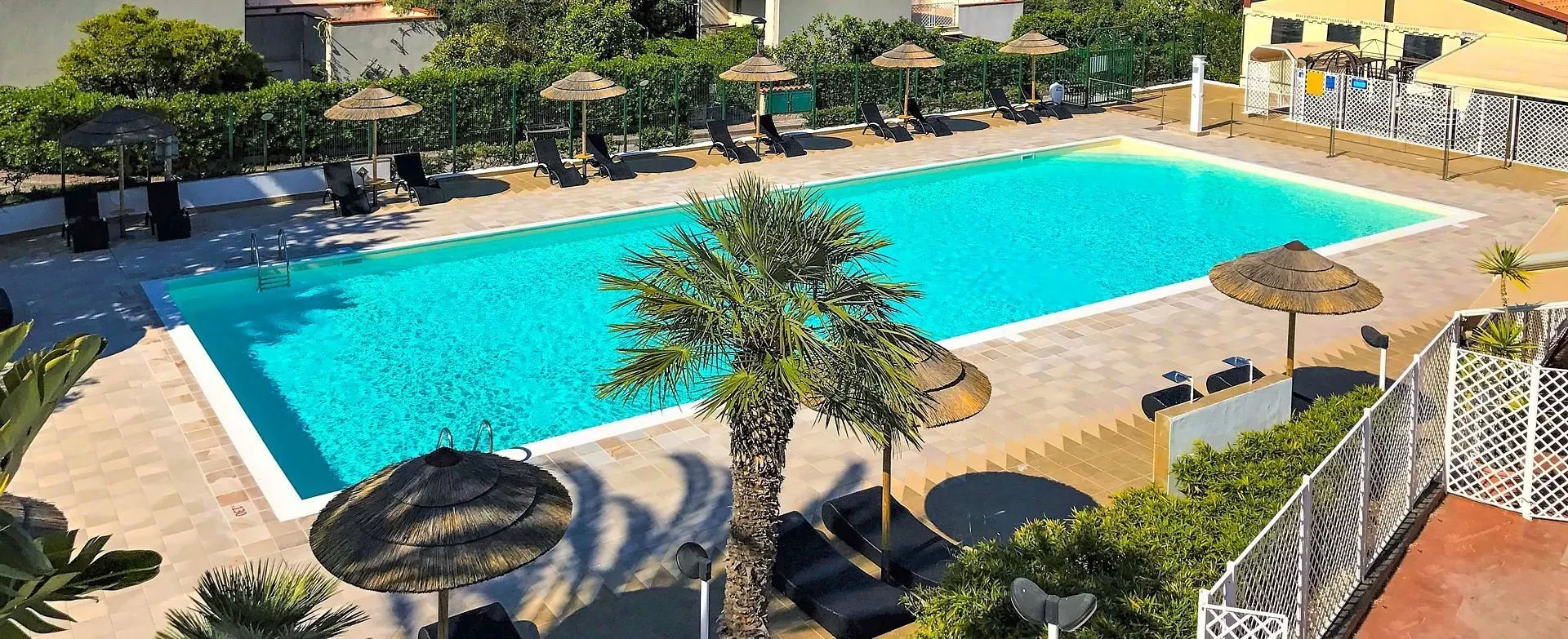 Calanica Resort - zwembad