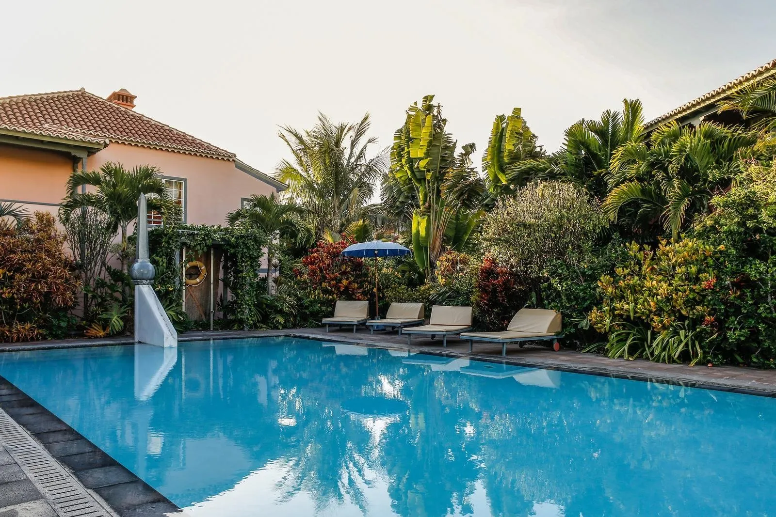 Hotel Hacienda de Abajo.