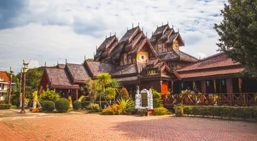 &Olives Thailand Wat Nantaram