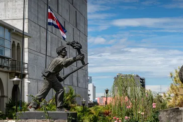 &Olives Costa Rica statue -monument of the national hero Juan Santamaria