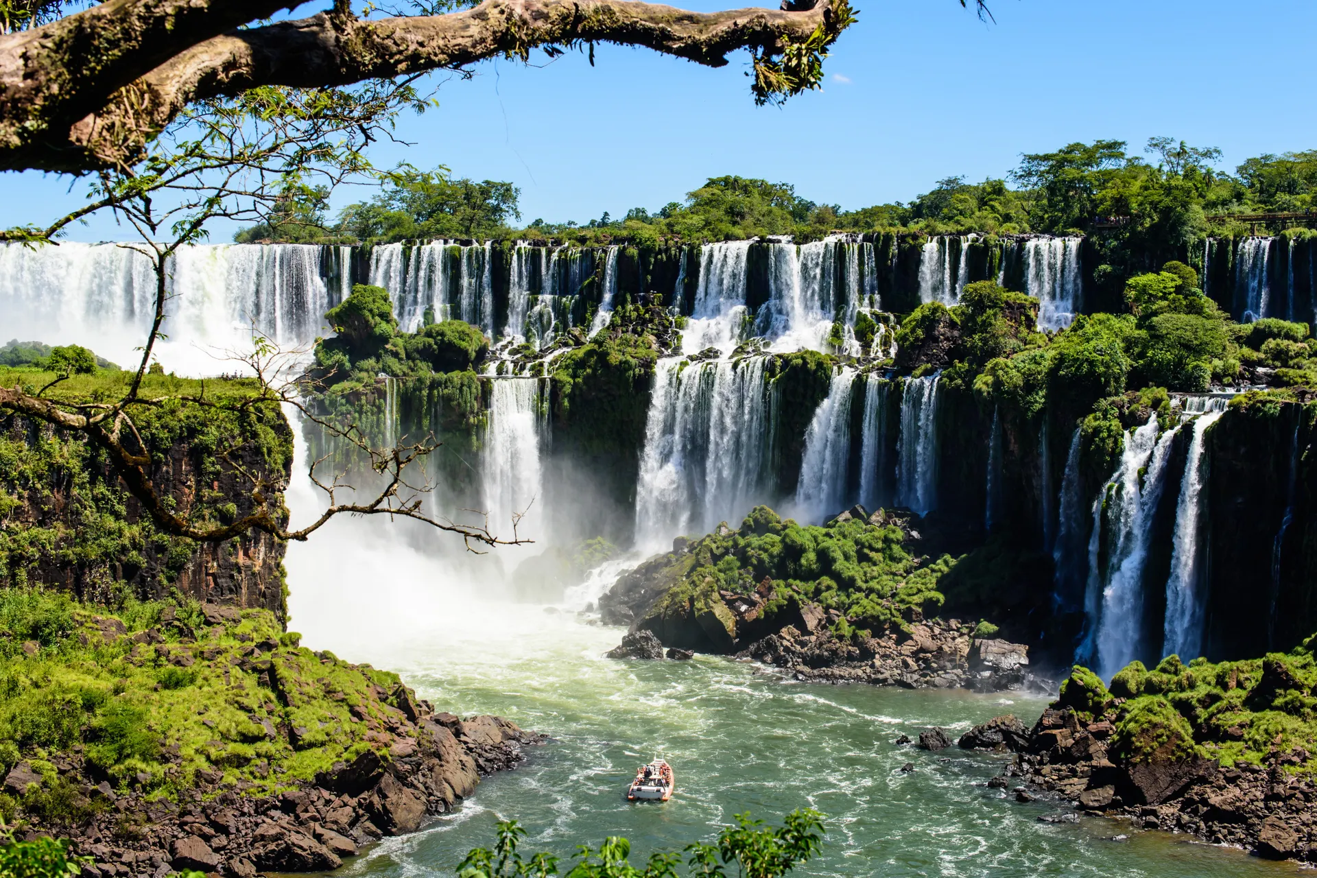 &Olives Argentinie Iguazu falls view