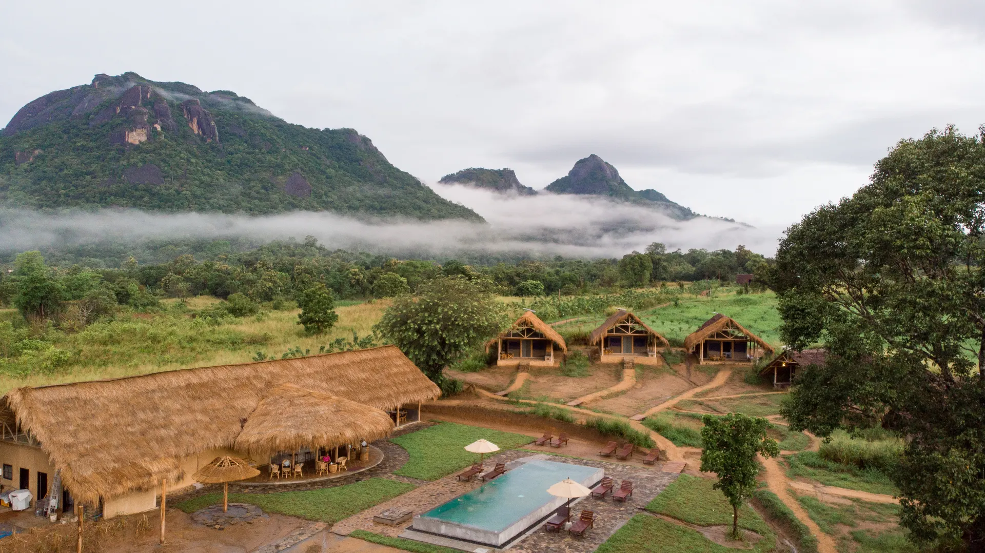 Wild Glamping (Gal Oya)