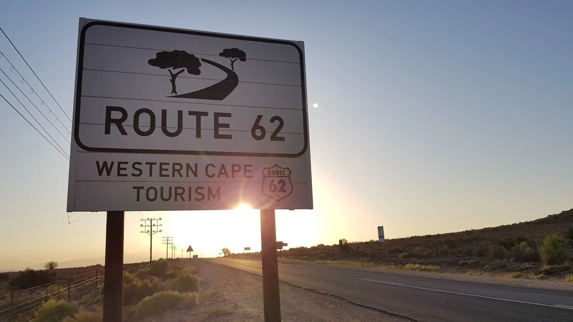 &Olives Zuid Afrika Oudtshoorn Traffic sign of Route 62