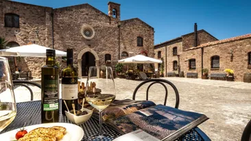 Relais Santa Anastasia - culinaire impressie wijn resort van de abdij