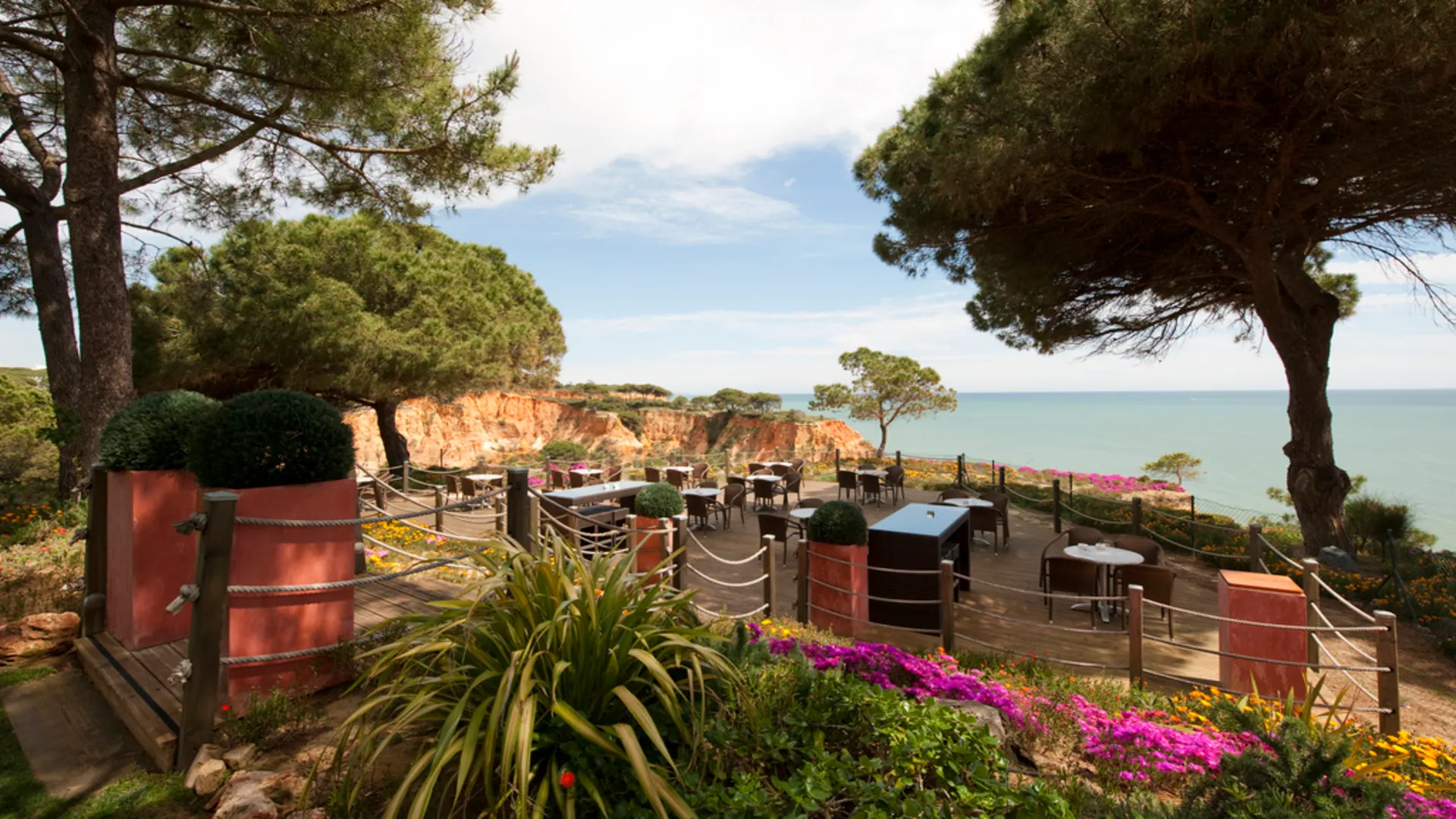 Terras PortoBay Falesia, Olhos d'Agua, Portugal