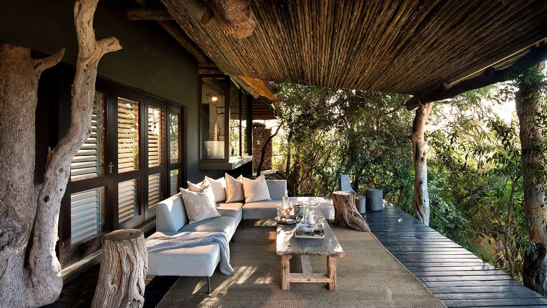 &Olives-Zuid-Afrika-Sabi Sands-Chitwa Chitwa-balcony