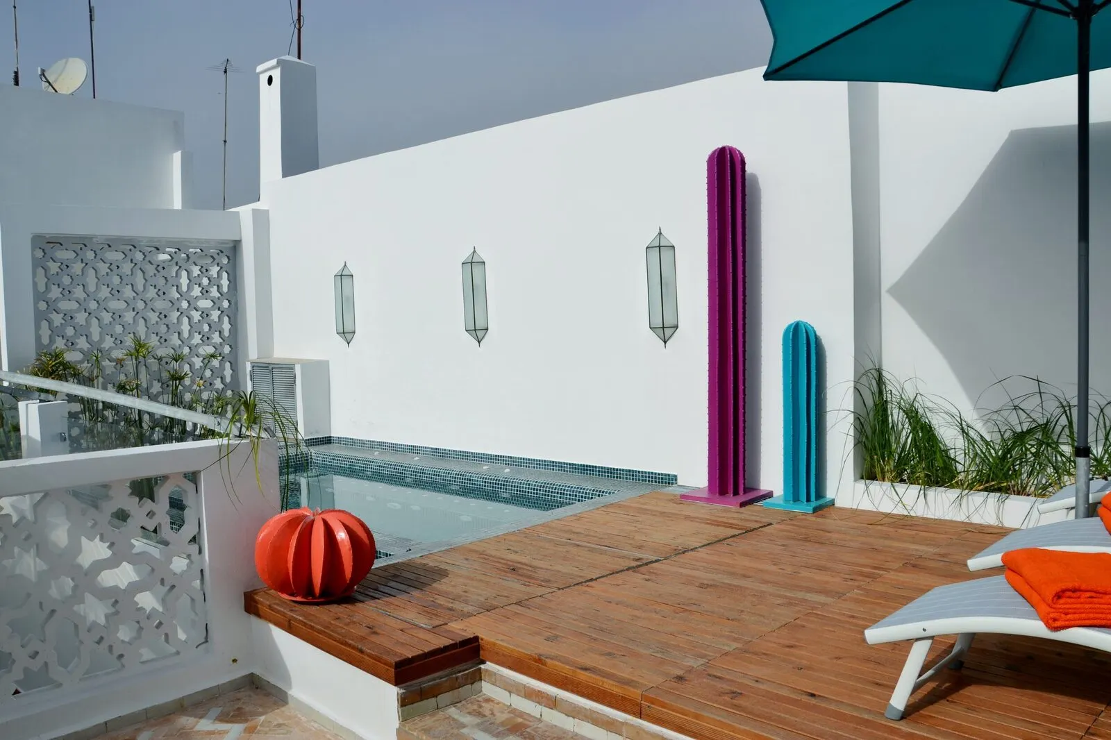 Riad Dar Dar - Rabat - Marokko - &Olives Travel - Terrace & Jacuzzi
