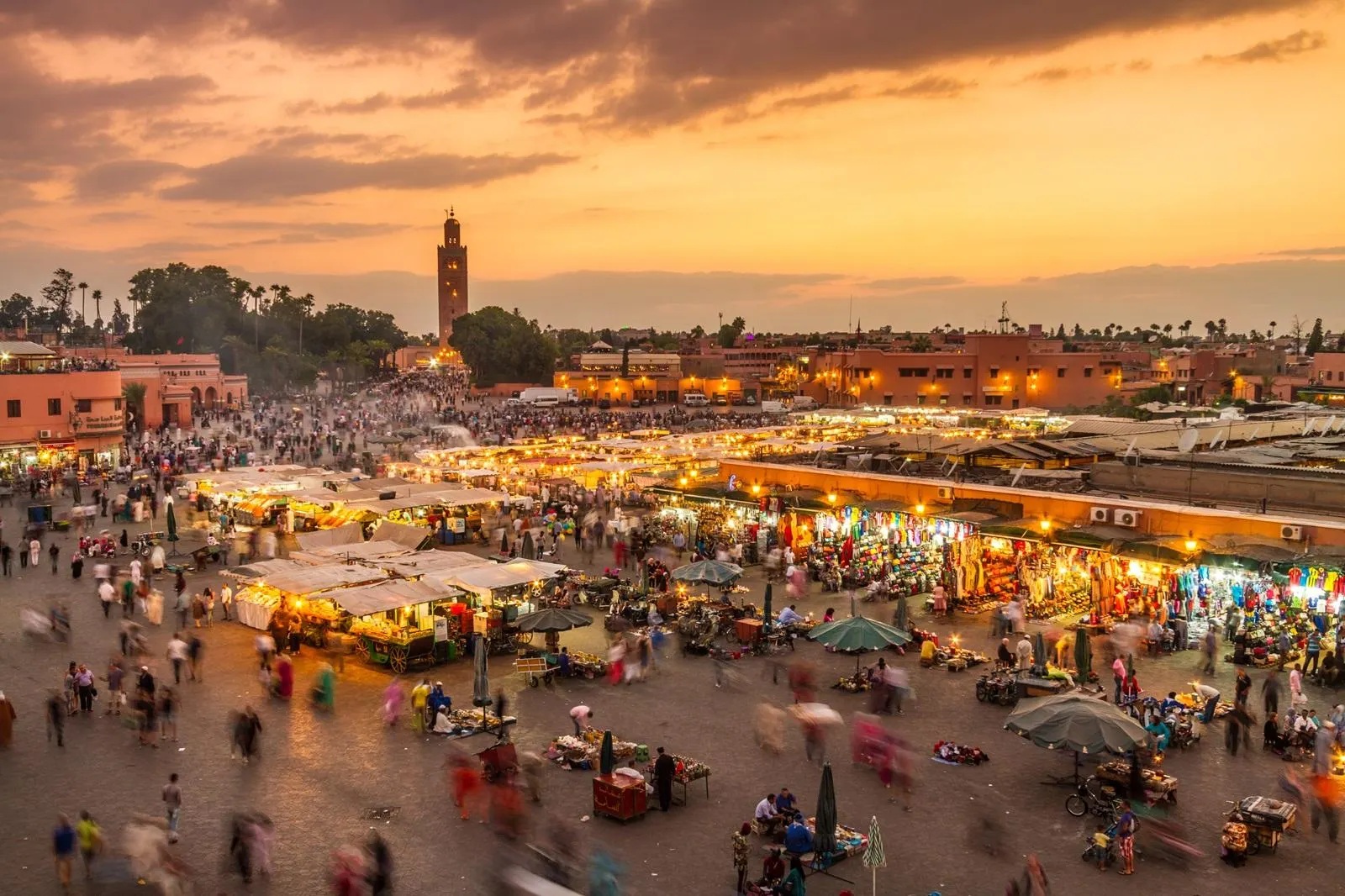 &Olives-Marokko-Marrakech-plein