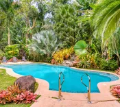 AndOlives-Costa Rica-Puerto Viejo-Shawandha Lodge-pool