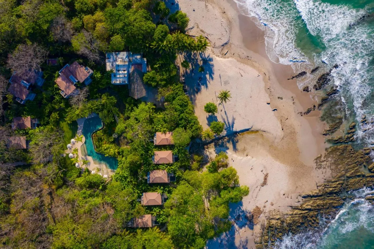 AndOlives-CostaRica-Nantipa-str1