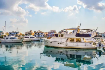 Limassol boten in haven 