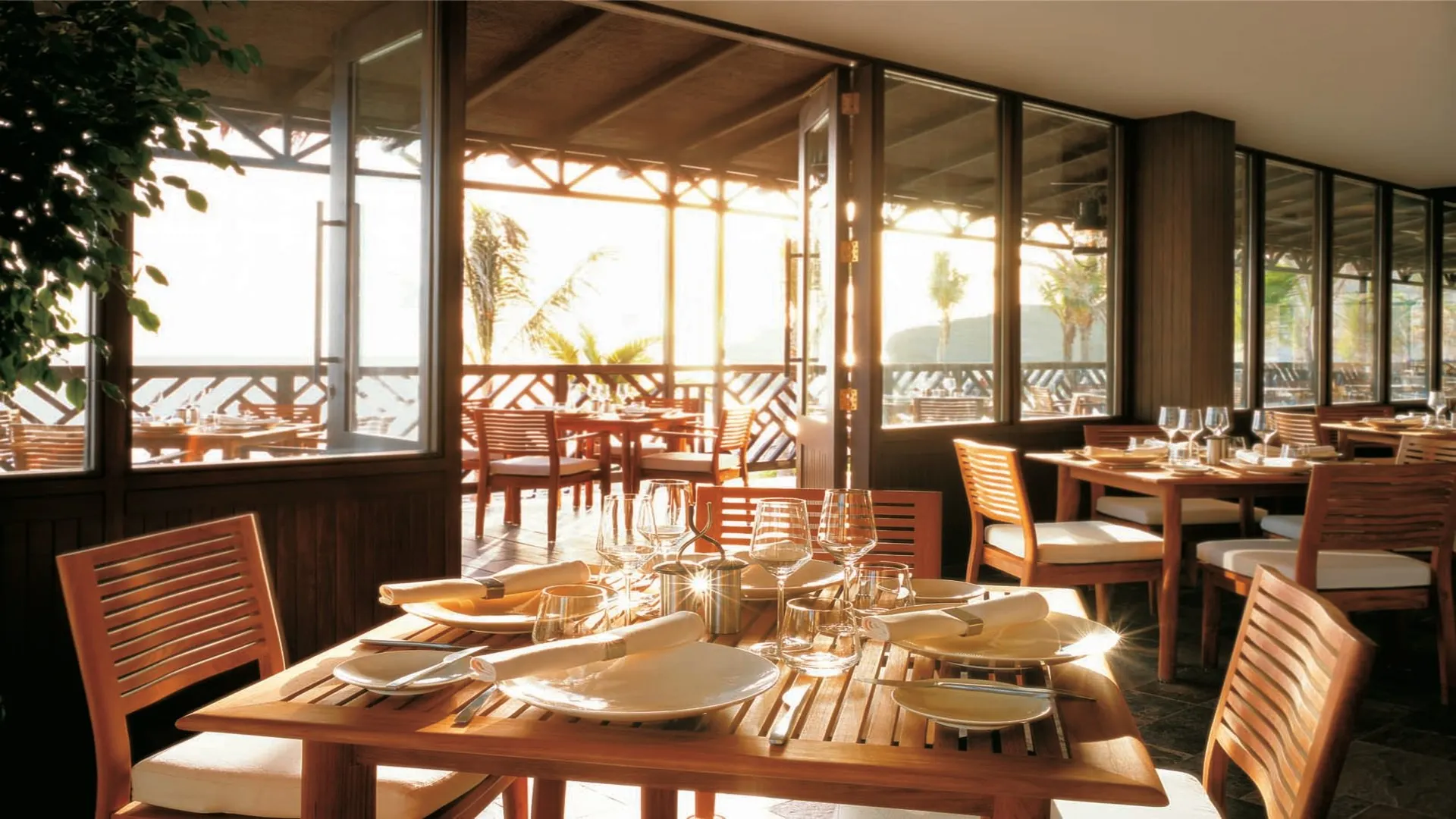 Bait Al Bahr restaurant, Shangri La, Muscat, Oman