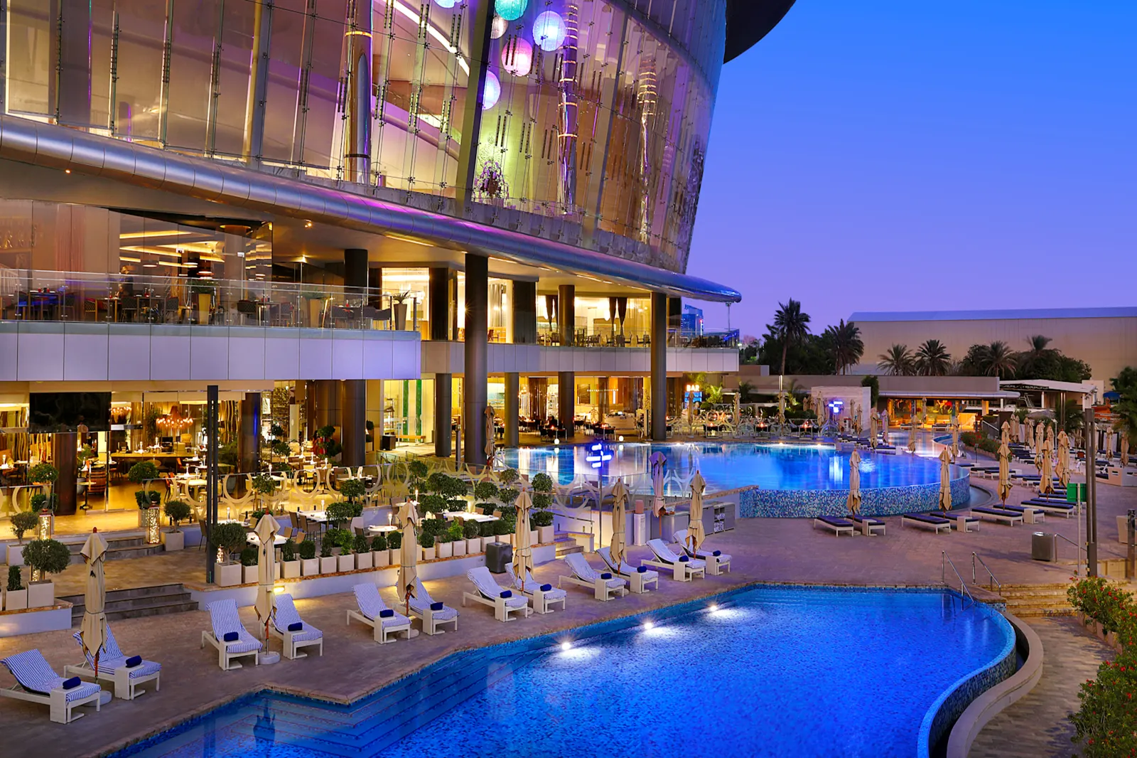 Conrad Etihad Towers (Abu Dhabi) - Pool