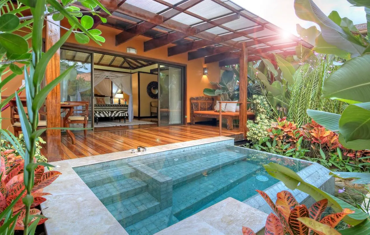 AndOlives-CostaRica-NayaraSprings-kam2
