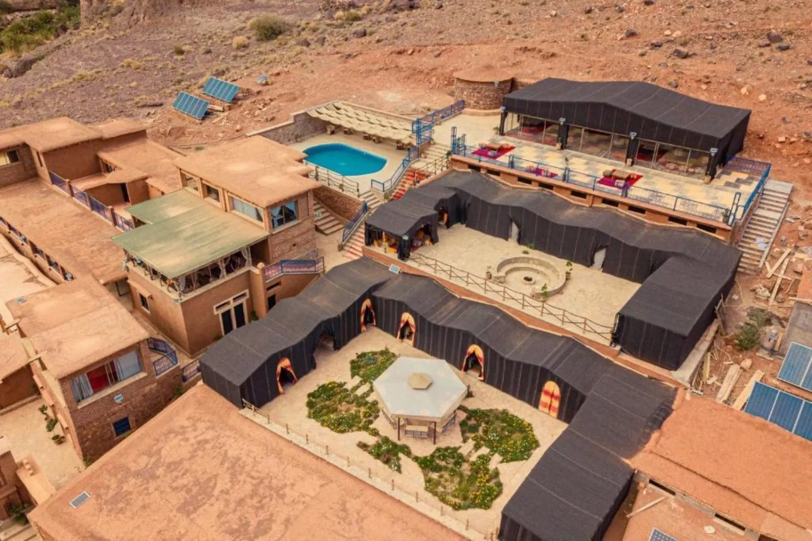 AndOlives-Marokko-Ouarzazate-Ecolodge Ouednoujoum-overview