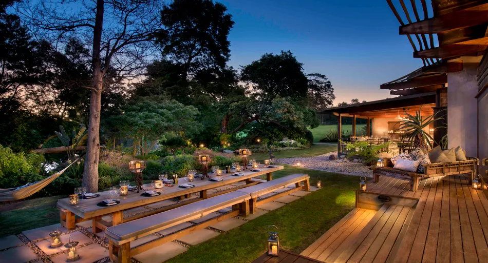 &Olives Travel-Zuid-Afrika-Plettenberg Bay- Hunters Country House-garden dining