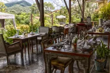 AndOlives-Thailand-Pai-ReverieSiam-dining