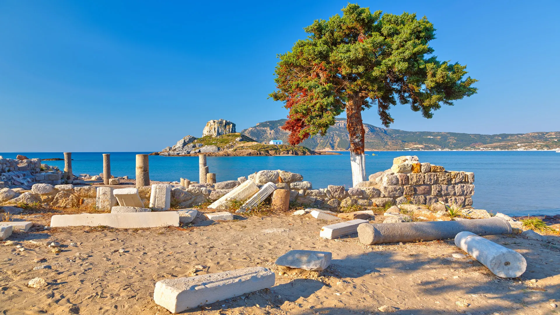 Kefalos - Kos - ruine - boom - water
