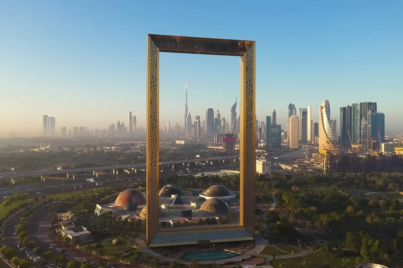 Dubai frame - Picture of Dubai, UAE