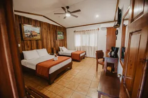 AndOlives-Costa Rica-Rincon-Guachipelin-room3
