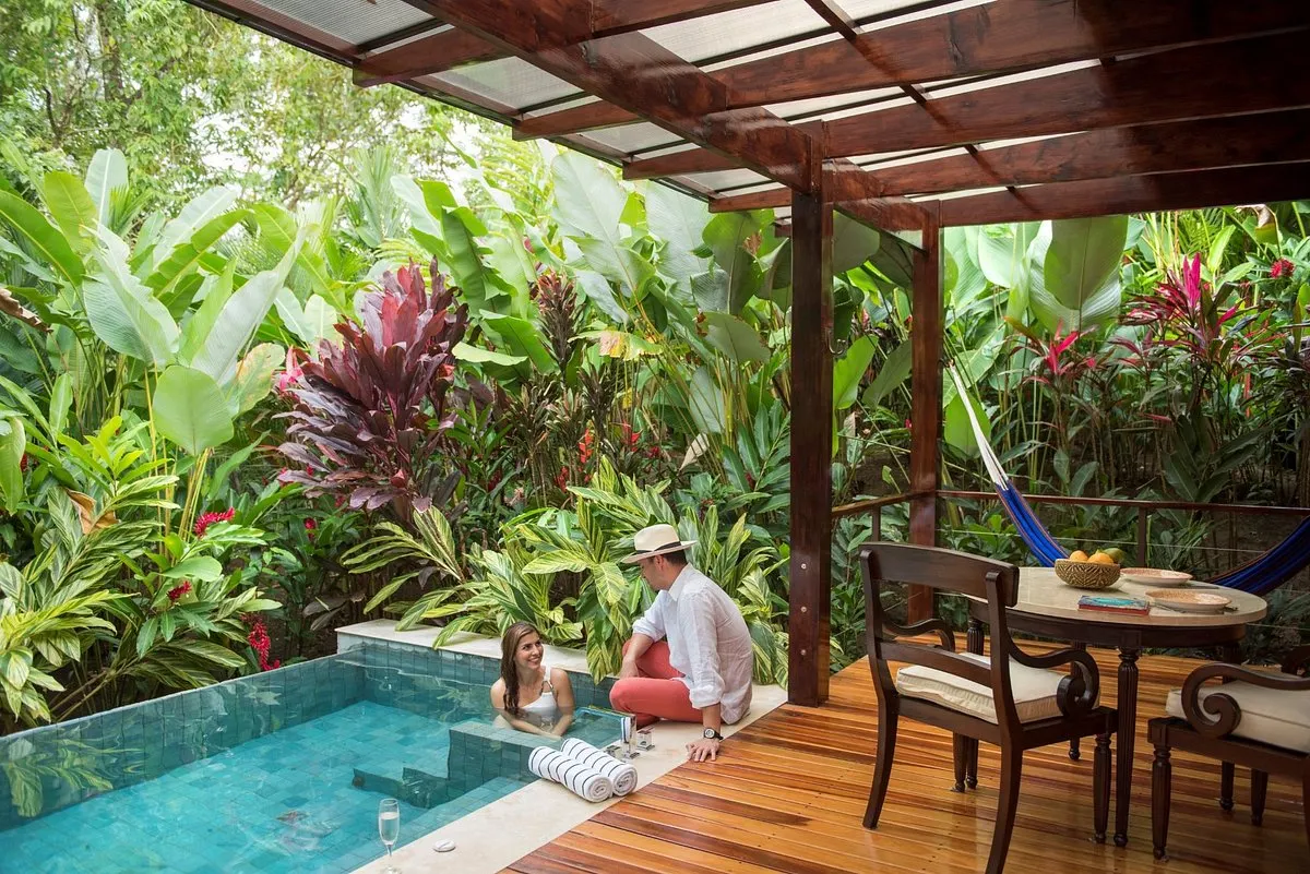 AndOlives-CostaRica-NayaraSprings-kam4