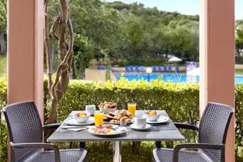 Century Resort - ontbijt
