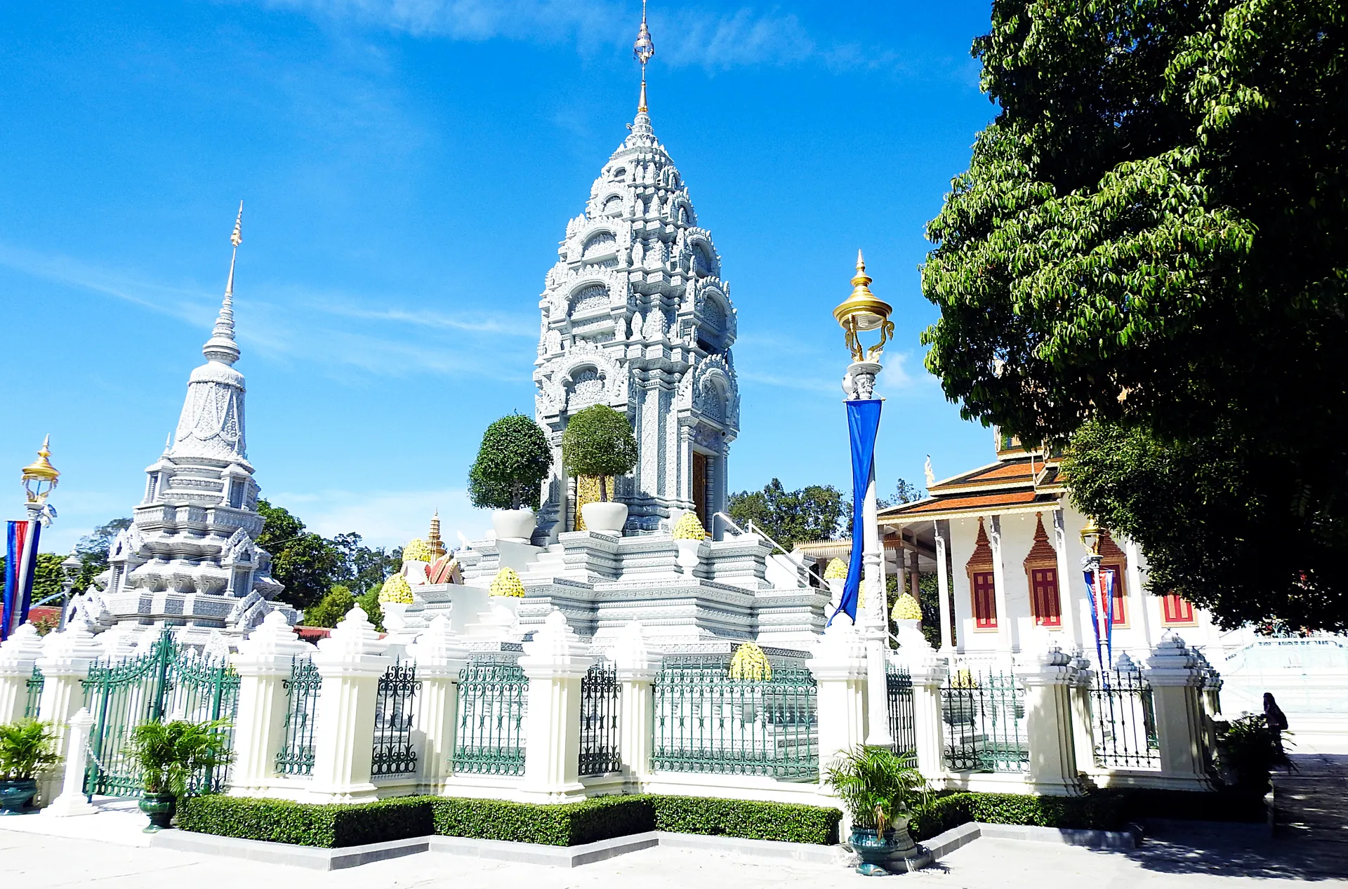 &Olives-Cambodja-Phnom Penh-Silver pagoda