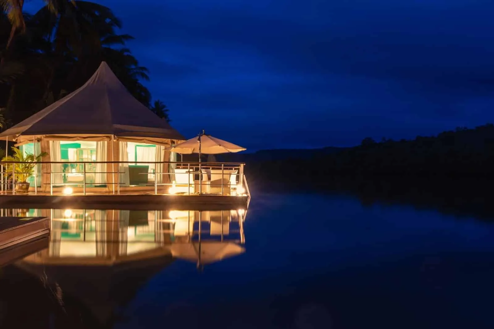&Olives-Thailand-Koh Kong-Orchids retreat-floating