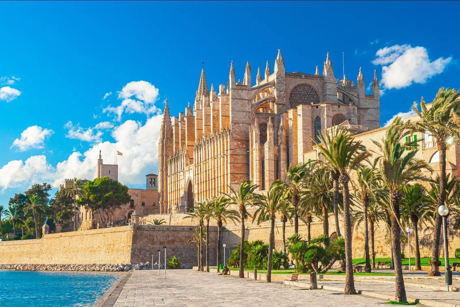 Fly-drive 12 dagen Mallorca, waar de tijd vertraagt