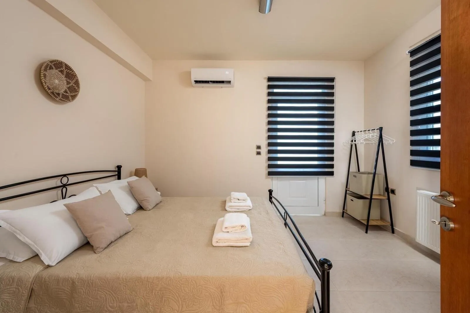 Sunset View Paradisi Villa - Griekenland - Rhodos - Paradeisi - &Olives Travel (23).jpg