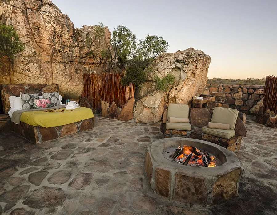 &Olives-Zuid-Afrika-Cederberg-Kagga Kama-Sky Suite3