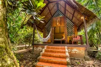 AndOlives-Costa Rica-Puerto Viejo-Shawandha Lodge-bungalow