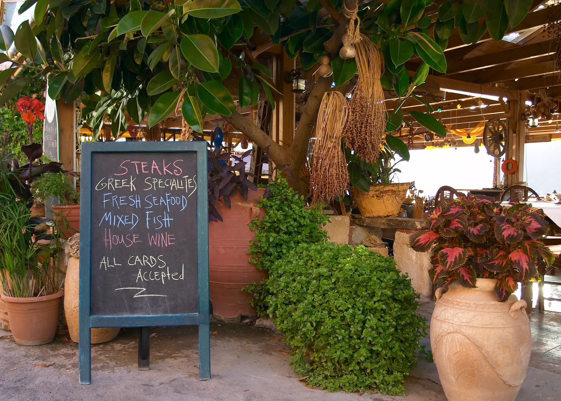 Bord voor Taverne Koutouloufari, Kreta, Griekenland